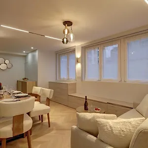 Apartment 368 Fondary 3 - Superb In, Paris